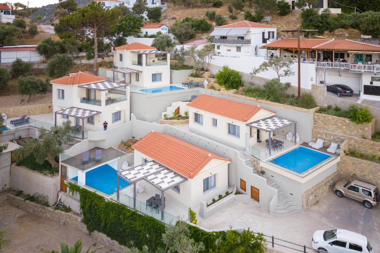 Studios Limnionas * Marathokampos