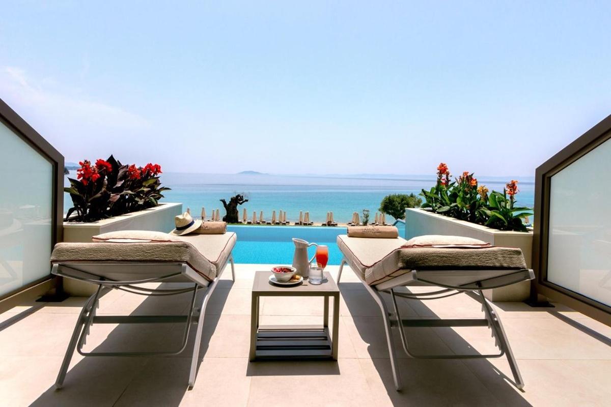 Ammoa Luxury & Hotel