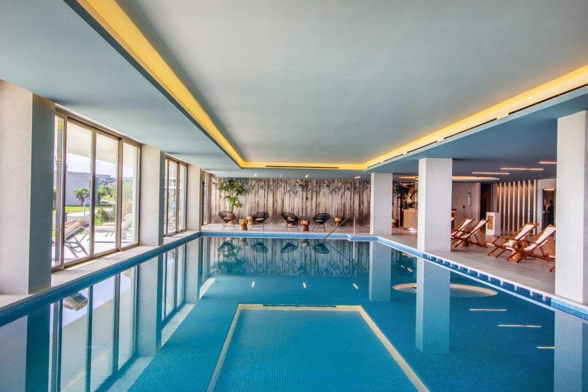 Ammoa Luxury & Hotel