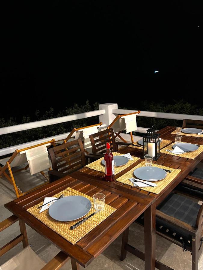 Serifos Stone Villas