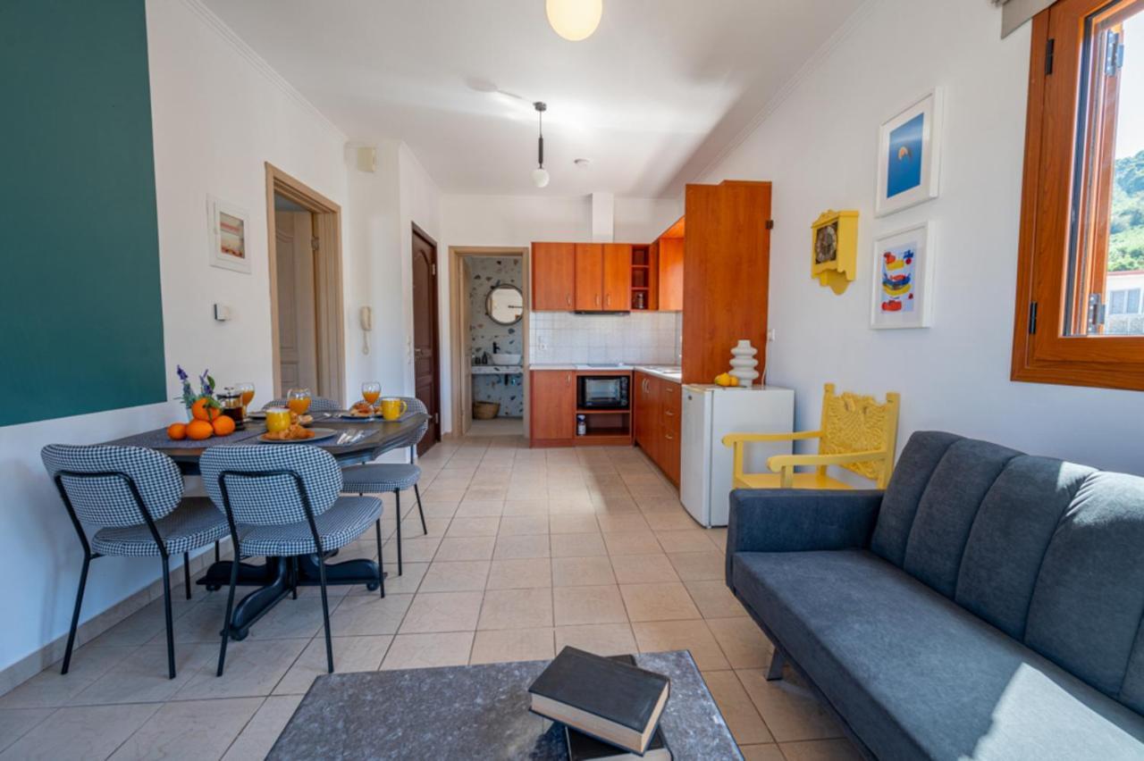 Meros Filikon - Zakynthian Residencies *