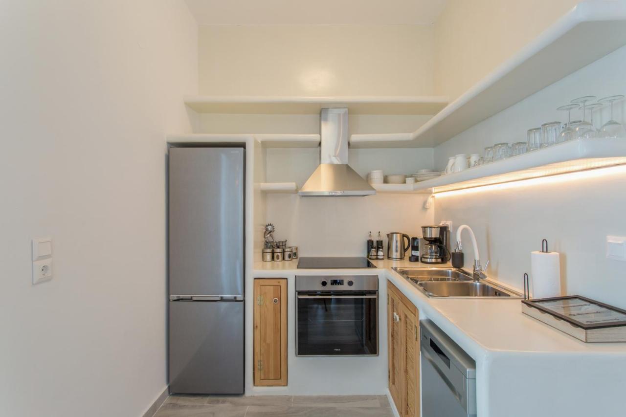 Satsi's Premium Seascape-2 Min From The Beach&town