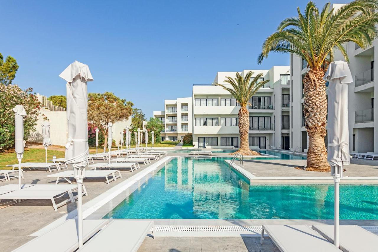 Blue Sea Village 4*