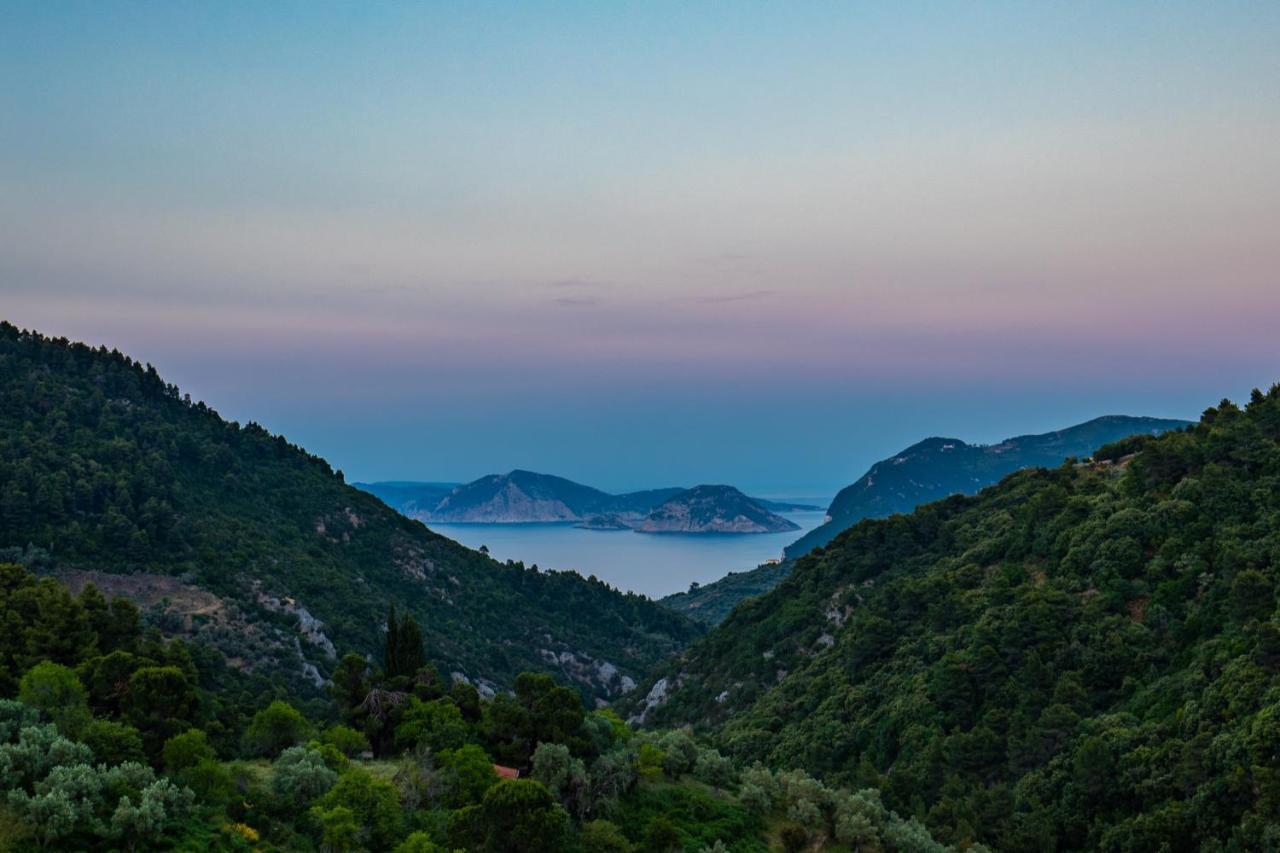 Skopelos Country Villa *