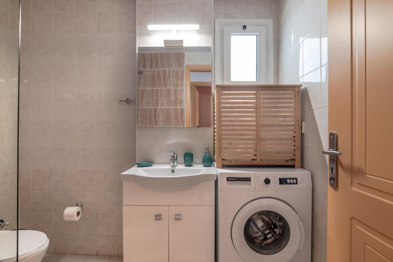 Antonios Apartment