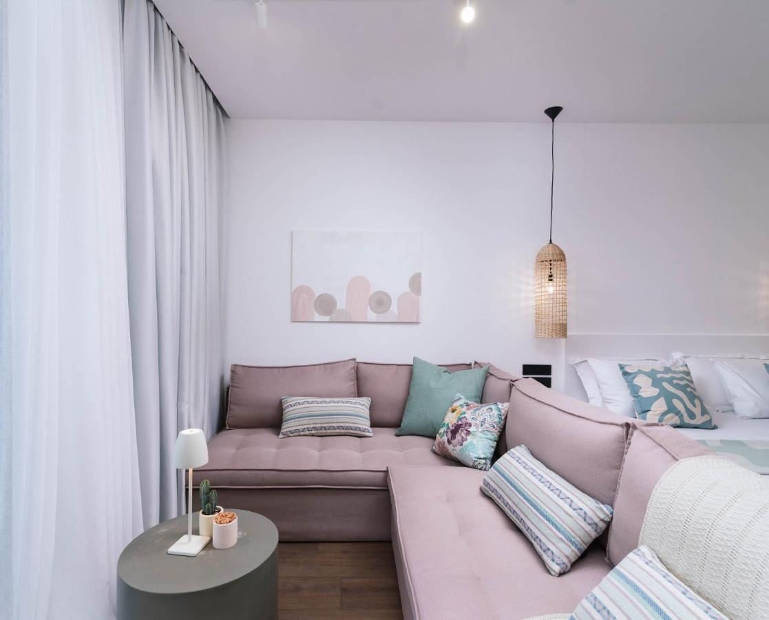 De Luxe Katerina Apartment Kokkinos Pirgos