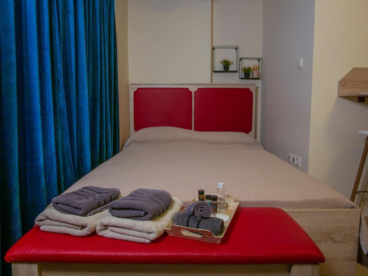Castor - The Spartan Apartment Sparta