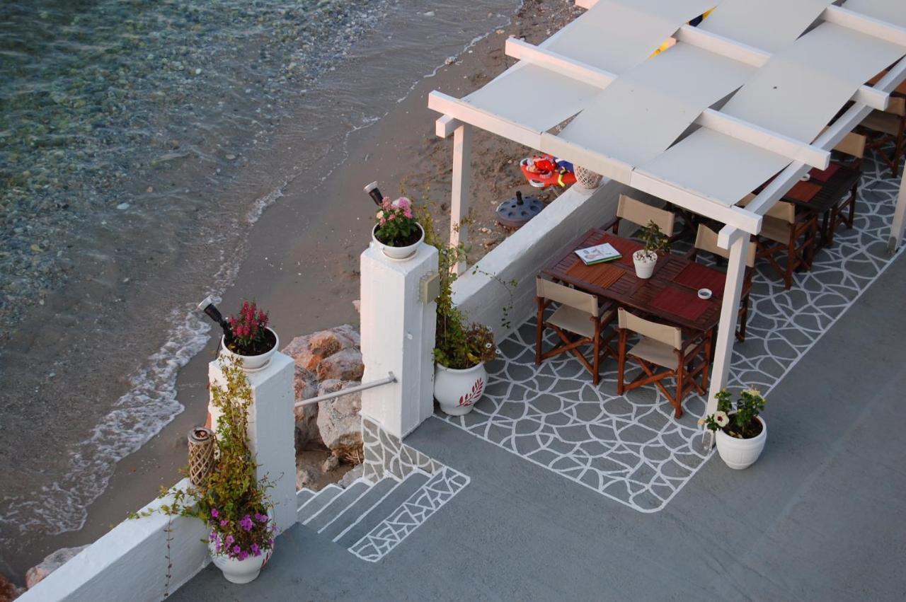 Asmini Pefki (Evia)