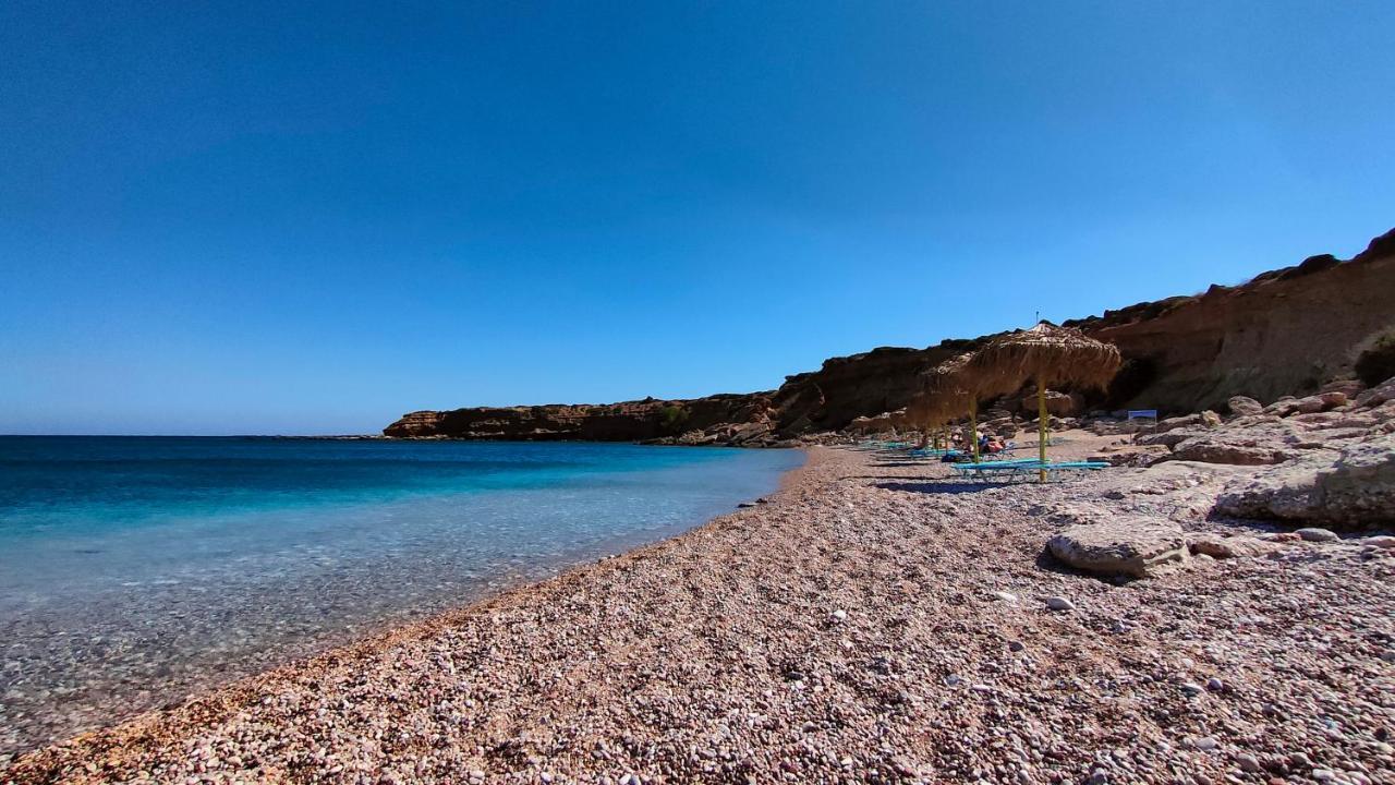 Symone Holiday home Afiartis