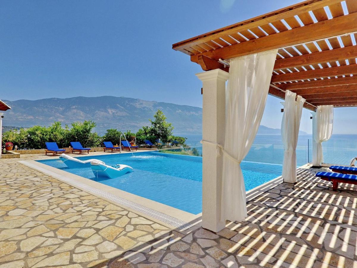 Roberta Kefalonia Villa