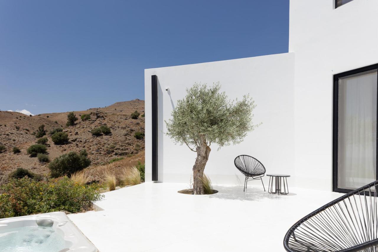 White Hera Villa