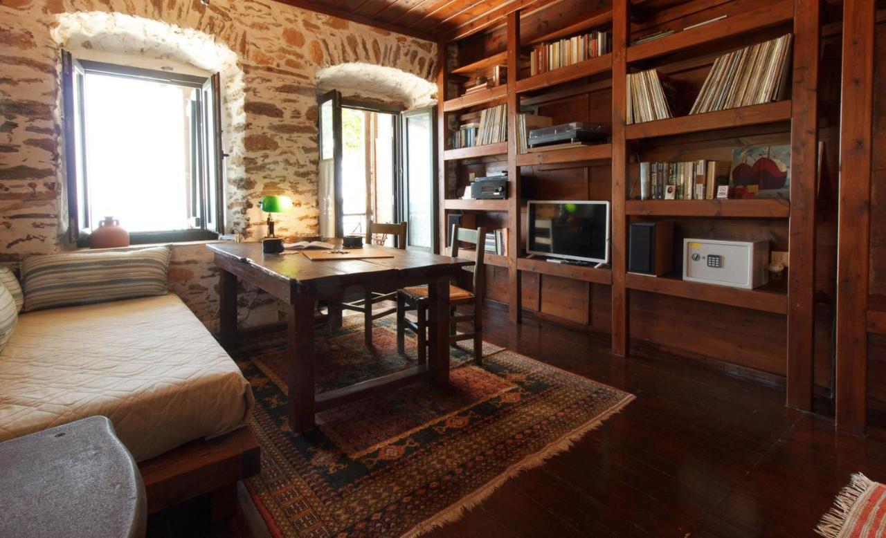 To Petrino Apartment Agios Ioannis (Thessaly)