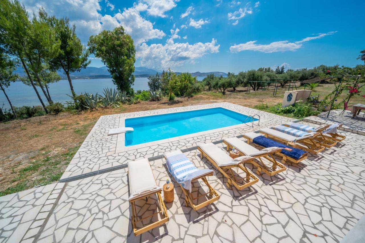 Ostria Villa *