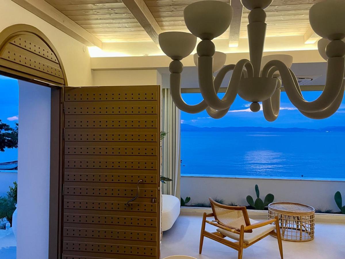 Byblos Aqua-the Sea Front Luxury Skala Sotiros