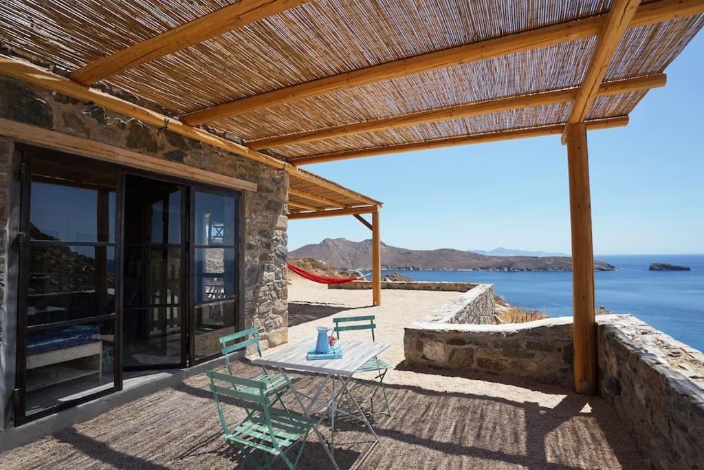 Cricket - Serifians Residences Holiday home