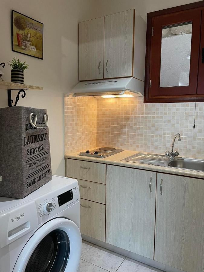 Asteras Apartment *