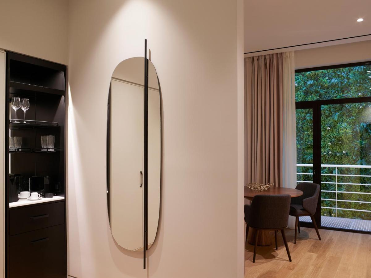 Xenodocheio Milos 5* Athens