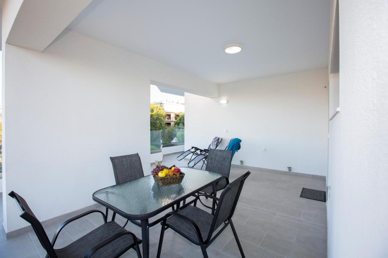 Apartment My In Rho *