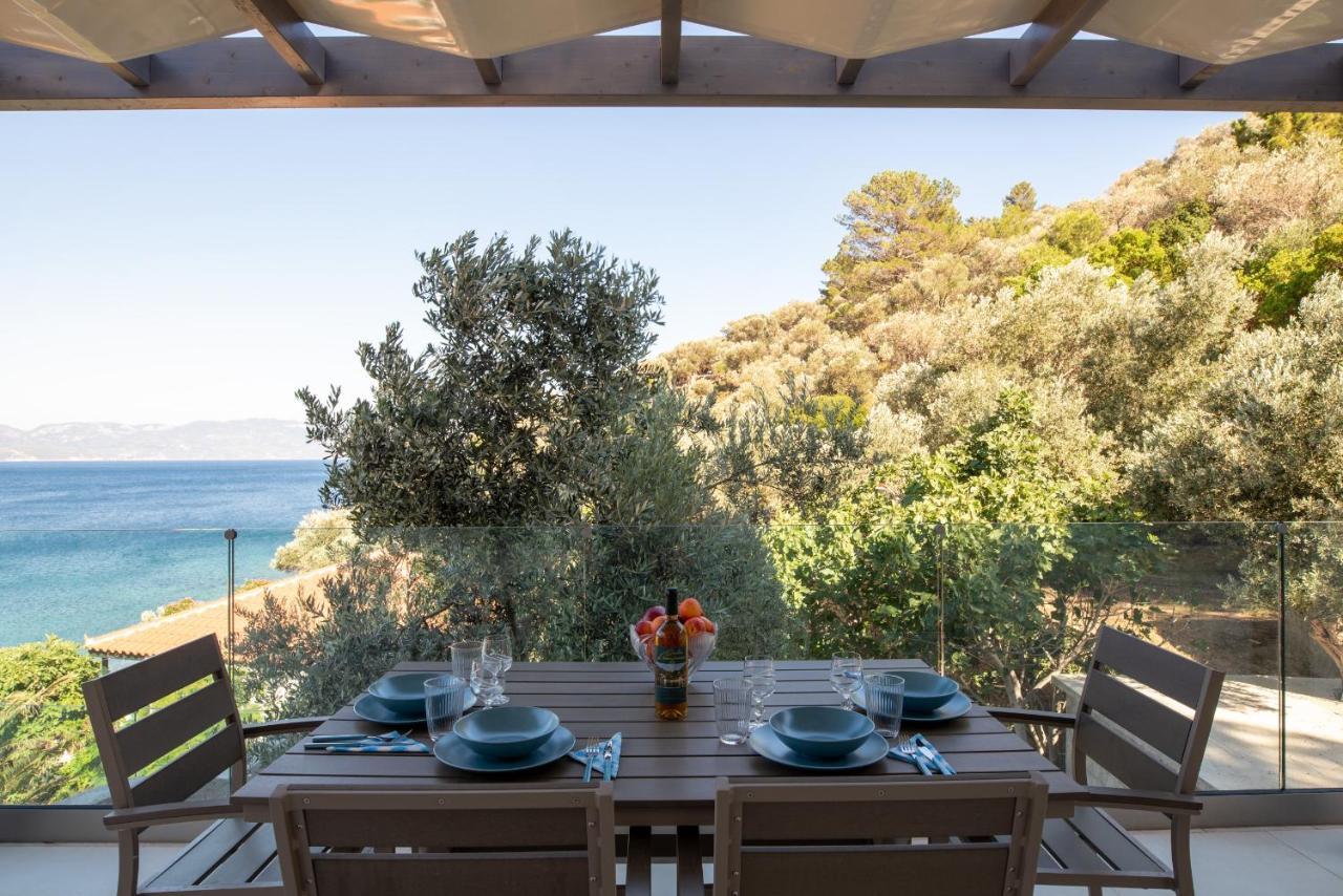 Apartment Studios Limnionas