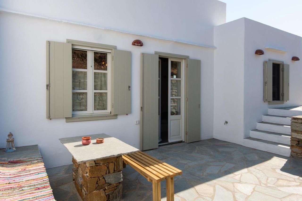 Tholos *