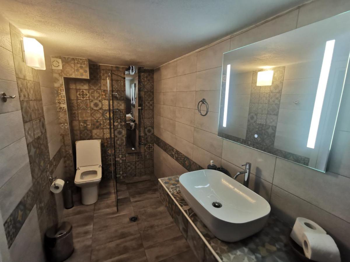 Tasos Aparthotel Nea Peramos (Macedonia)