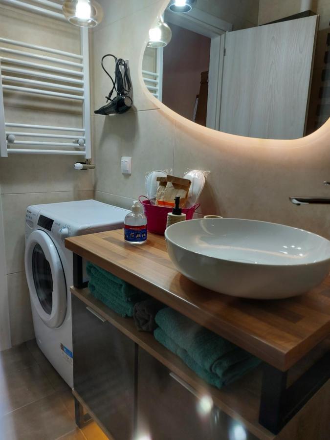 Lefis House Apartment *