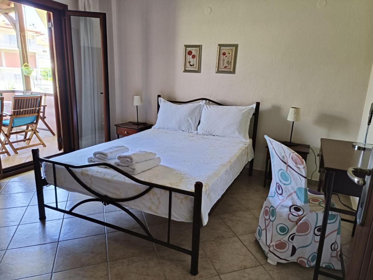 Voula Kourbeti Apartment