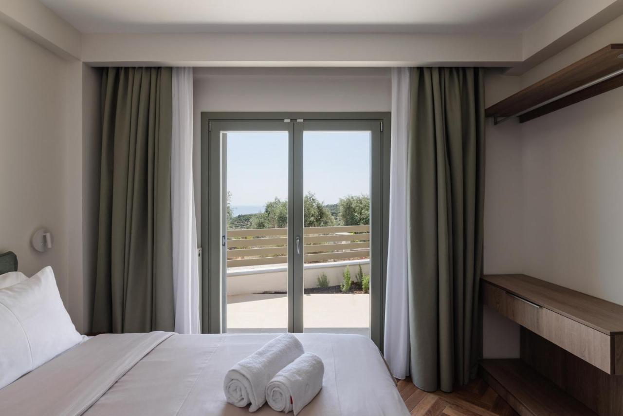 Helia Seasons Apartment Astris