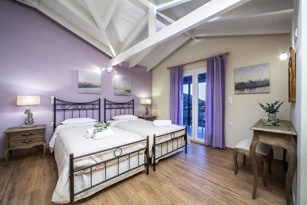 Vassilis Guest house 2*