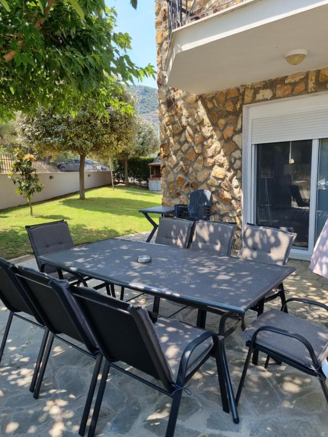 Maisonette Zhana * Nea Iraklitsa