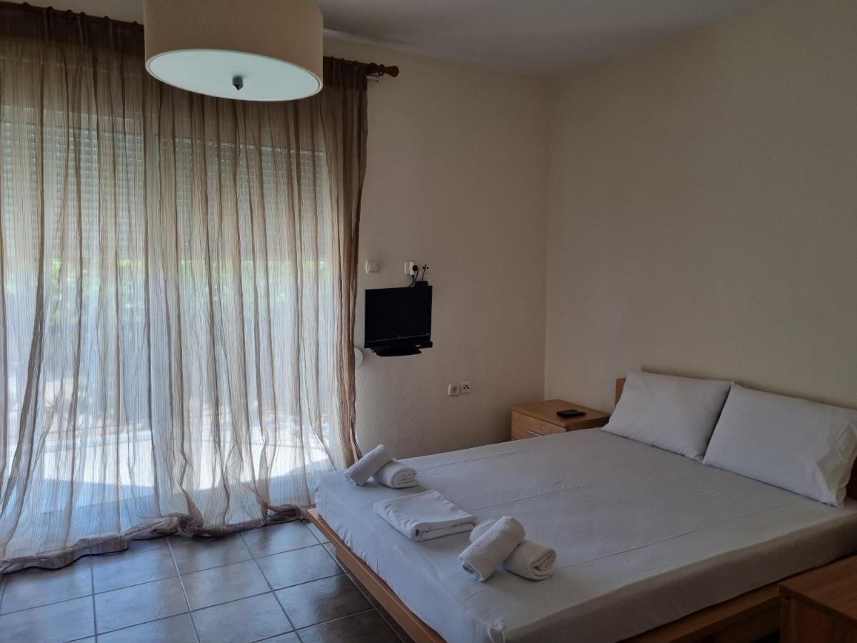 Maisonette Zhana