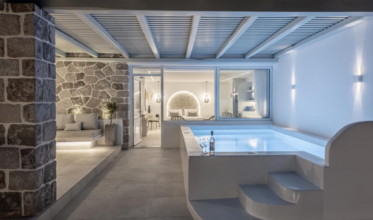 Calma Milos Guest house