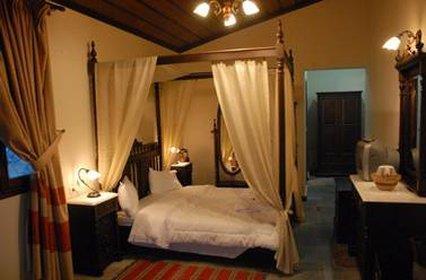 Atrapos Aparthotel 3*
