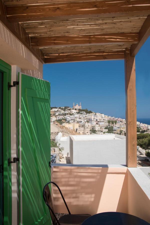 Ano Siroa * Ano Syros