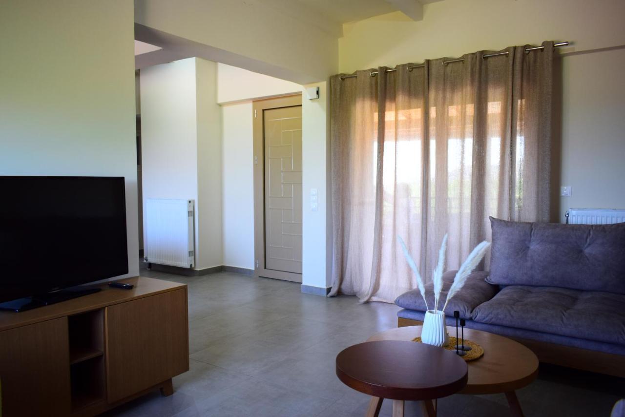 Villeta Nikol “νηνεμία” Holiday home