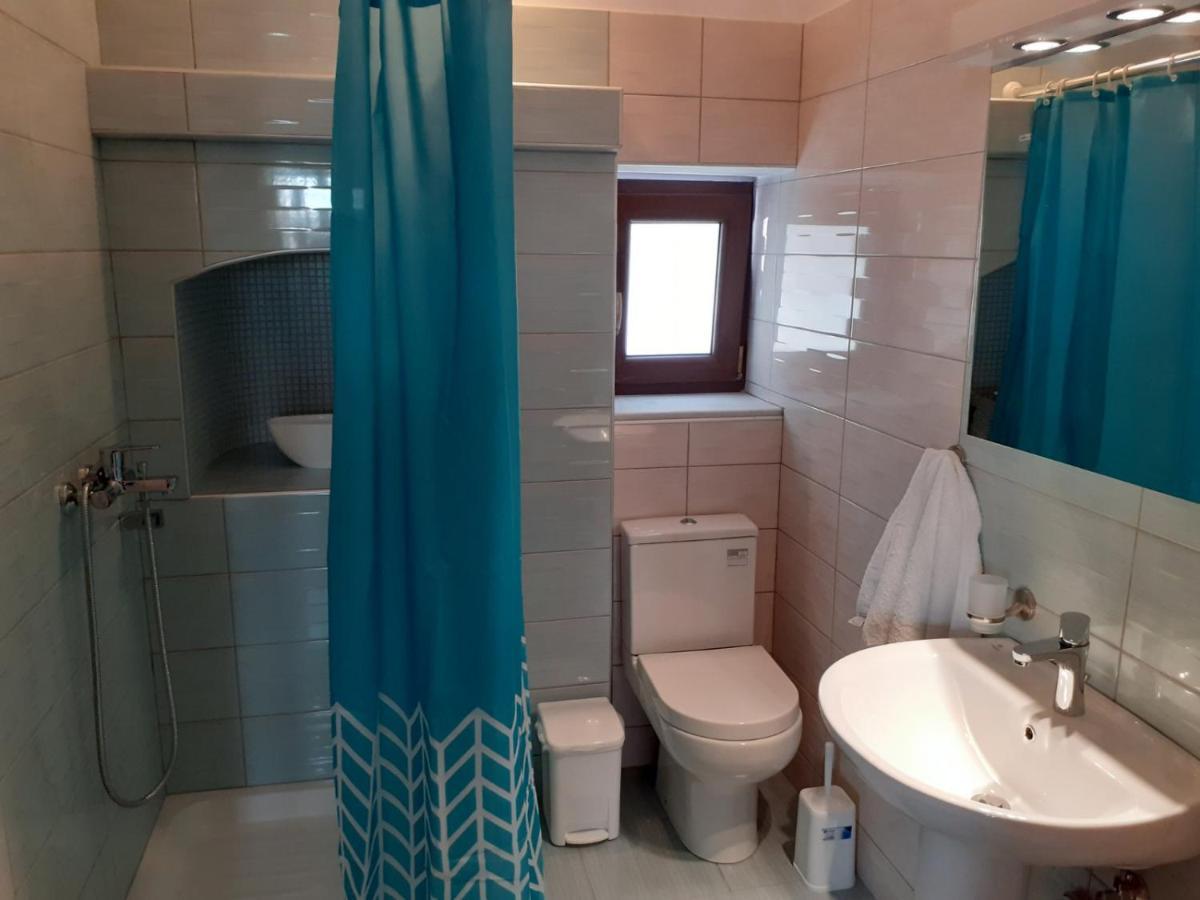 Mama's Home, Kallirachi Village Apartment