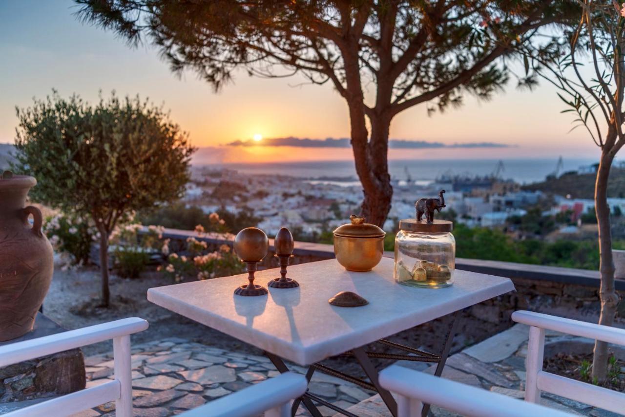 Alma Libre Syros *