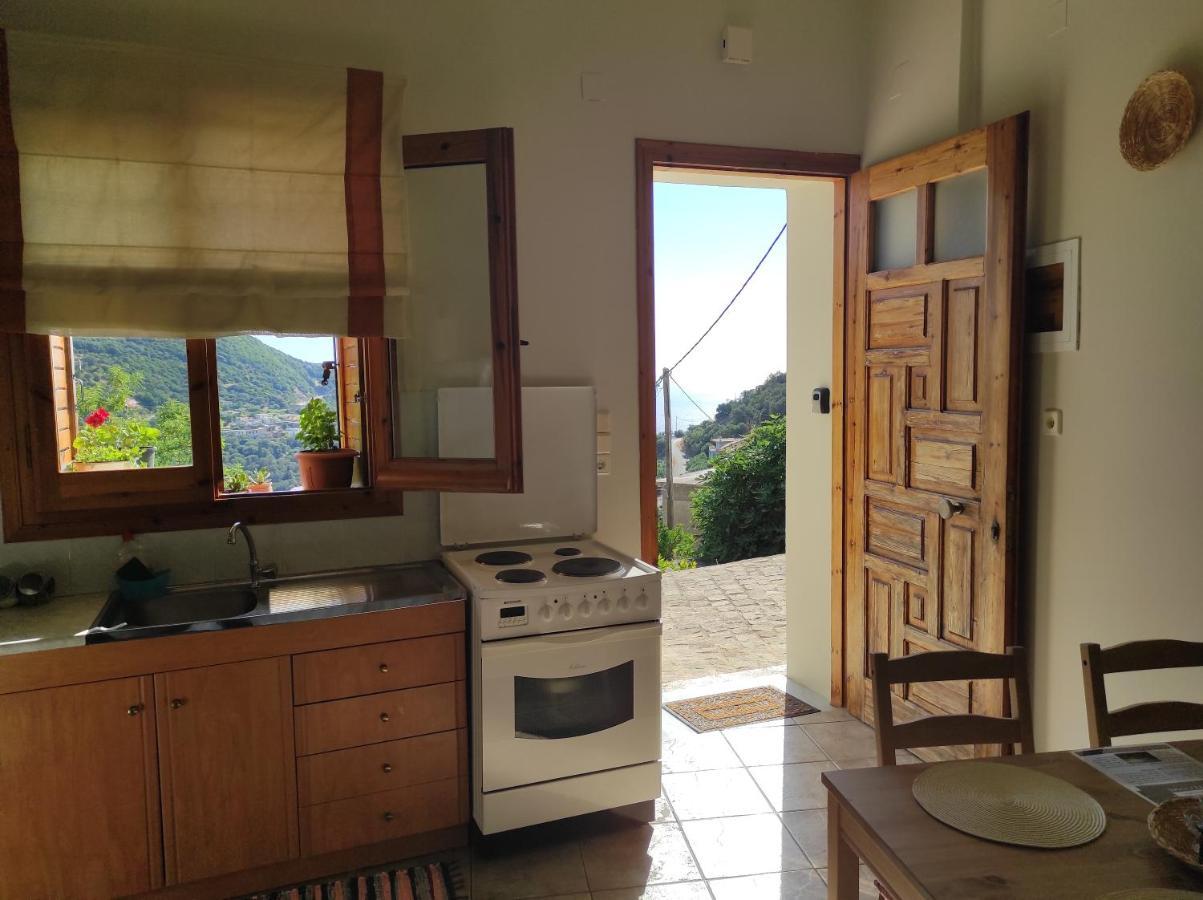 Stefanis Traditional House - Kampos Apartment *