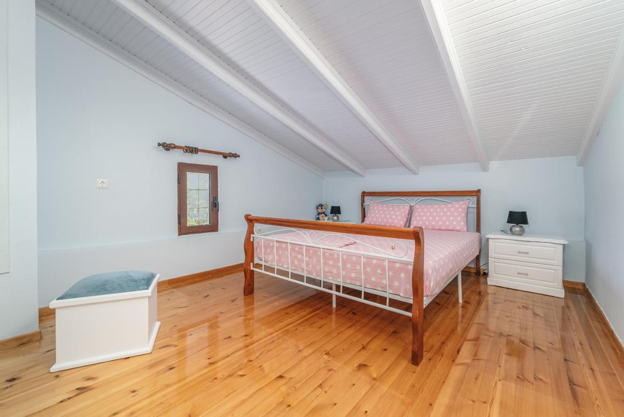 Panorea Villa Agios Nikitas