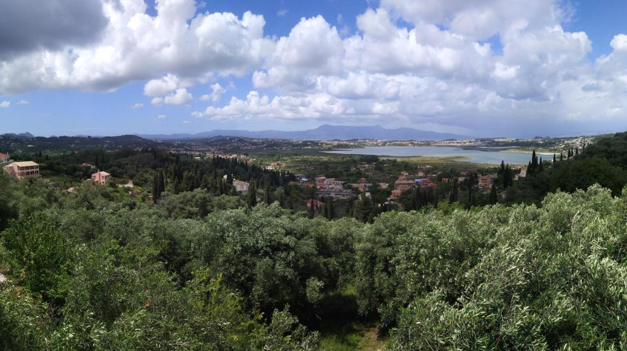 Geomar House 2 Sky And View Perama (Corfu)