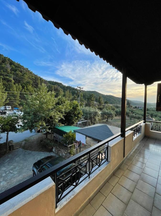Balconaki In Vourvourou