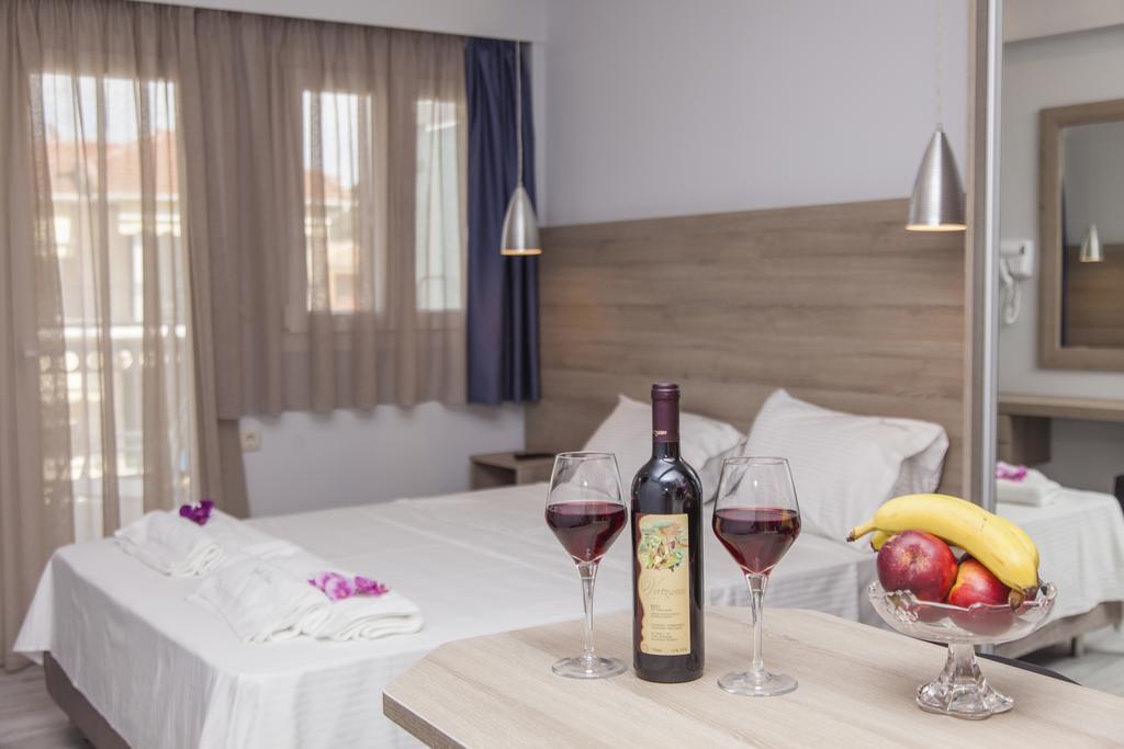 Aparthotel Aggelos & Deluxe