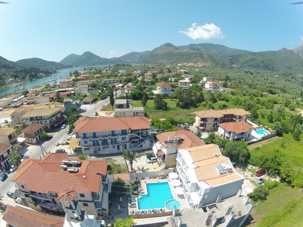 Aparthotel Aggelos & Deluxe 2*