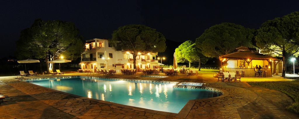 Aparthotel Alexandros Vourvourou