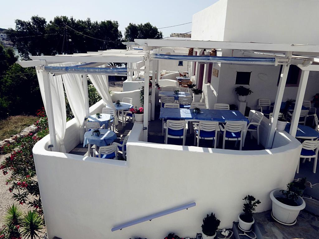 Hotel Porto Sikinos 2*