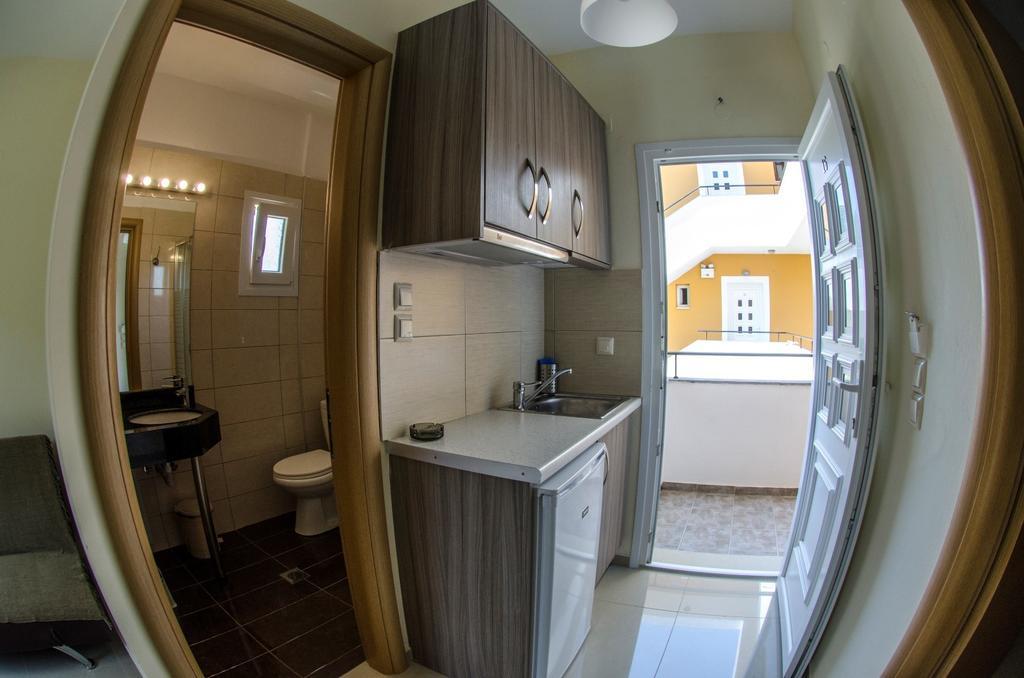 Aparthotel Aristidis Garden 2*
