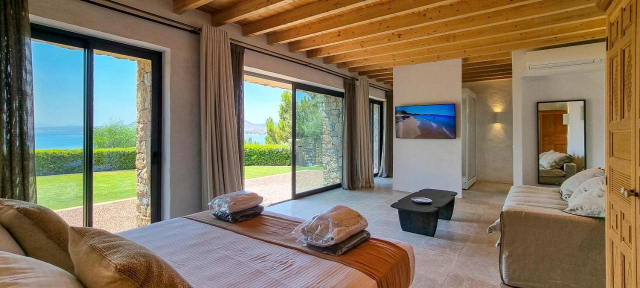 Aquavisionaire Front Villa *