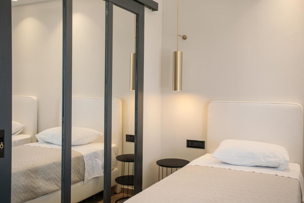 Iphimedeia Luxury Hotel & Suites Apartment