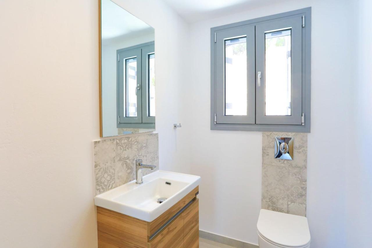 Brand New Loki With Large Infinity Pool Wifi And Sea Views Agnitsini