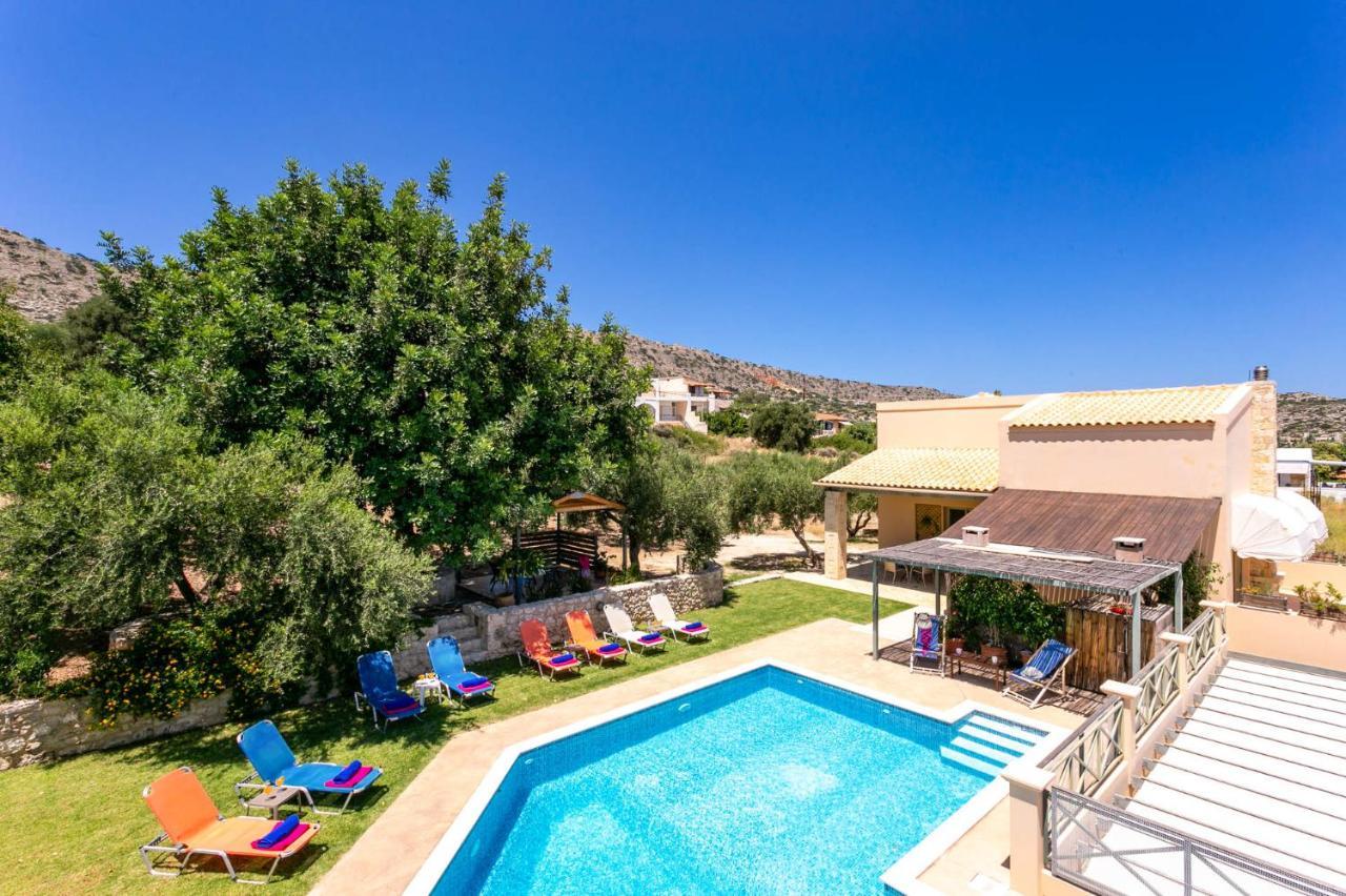 Villa Olive Grove By